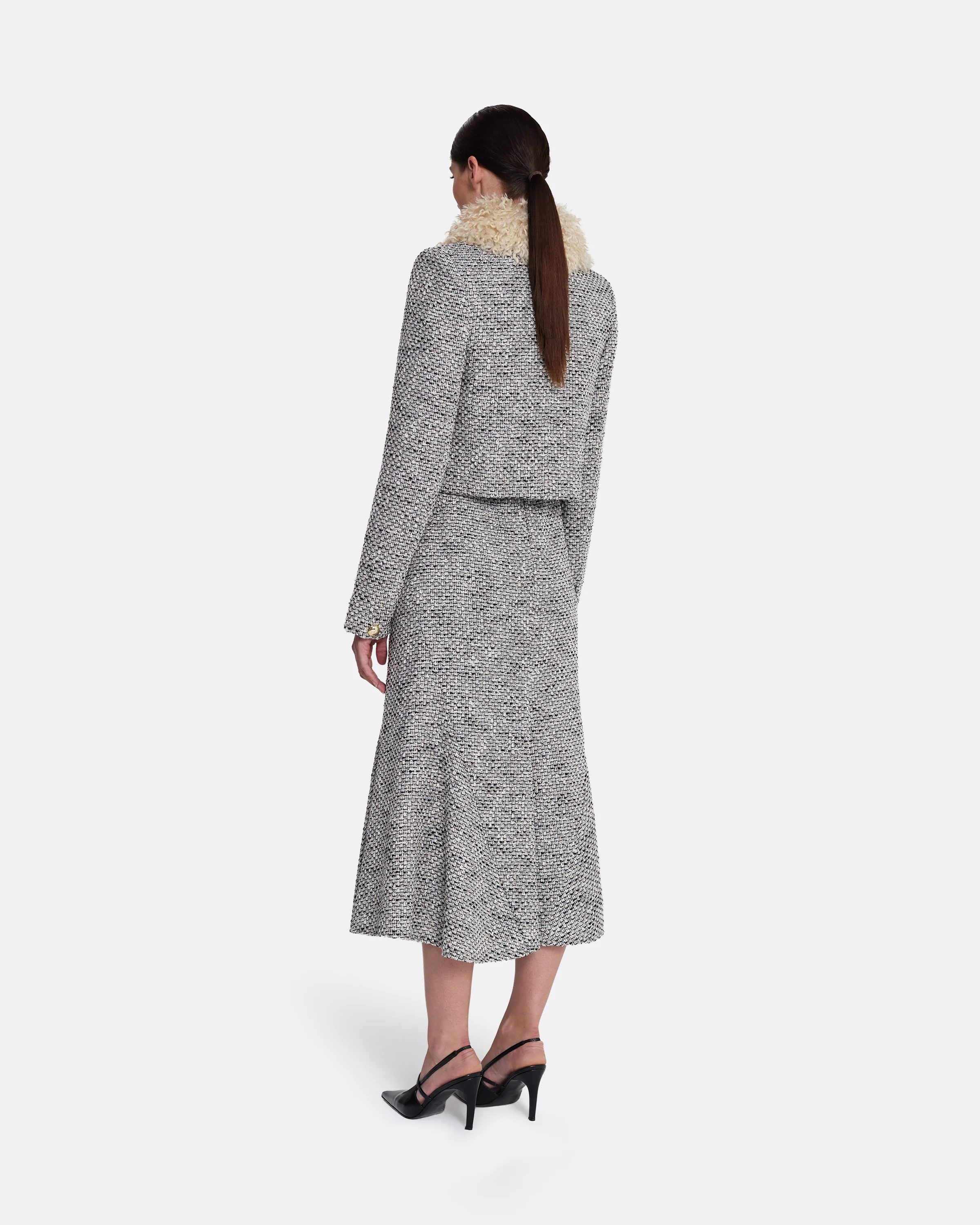 Annalisa Jacket in Stone on Greyscale - Image 4